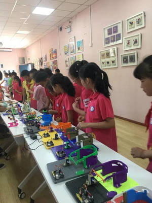 朝陽區(qū)酒仙橋中心小學(xué)慶六一 悅動童年社團(tuán)嘉年華